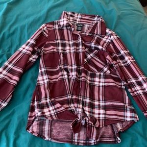 Rue 21 Tie Flannel